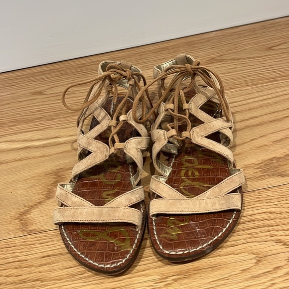 Sam Edelman gladiator sandals size 6. Beige - Picture 2 of 4